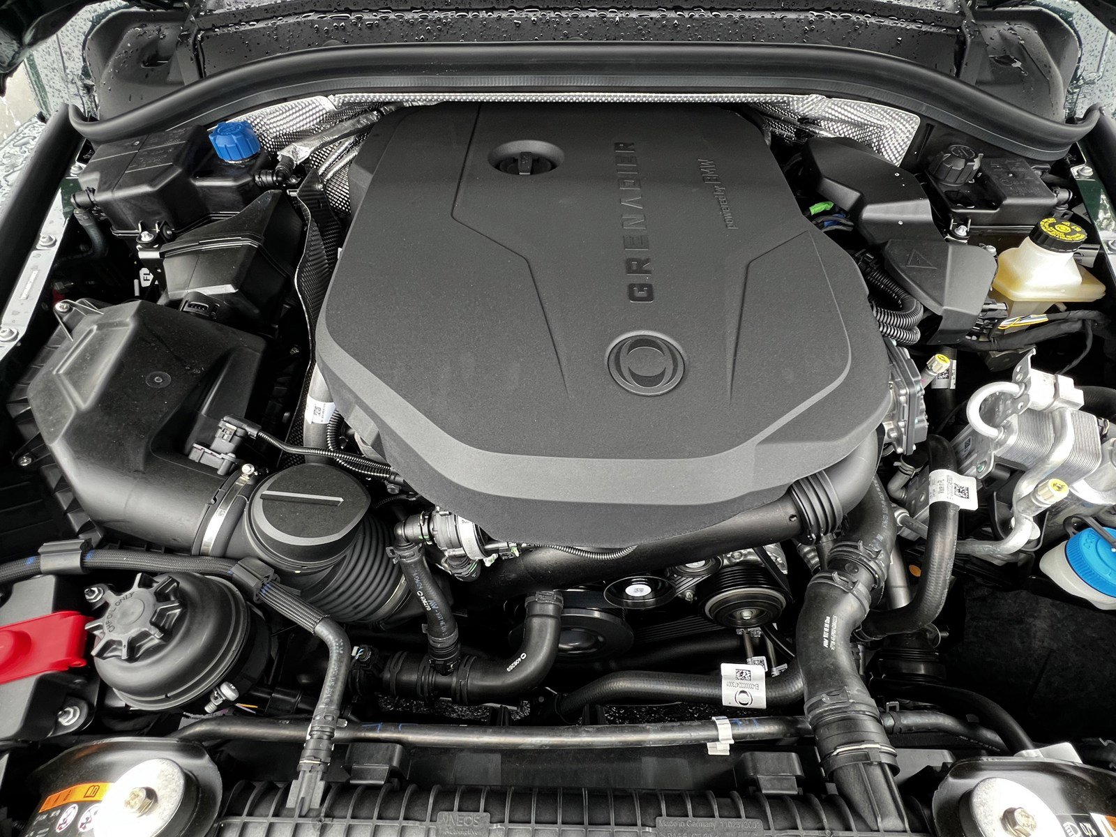 Used 2025 INEOS Grenadier Fieldmaster Edition image 39