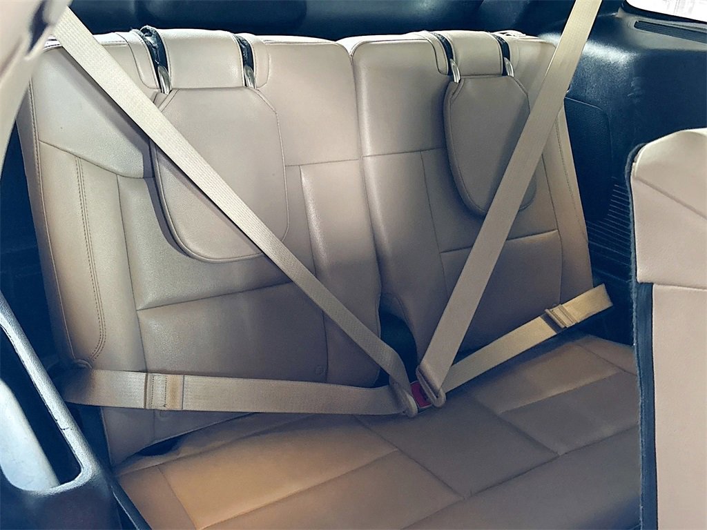 Used 2022 Ford Explorer Limited image 27