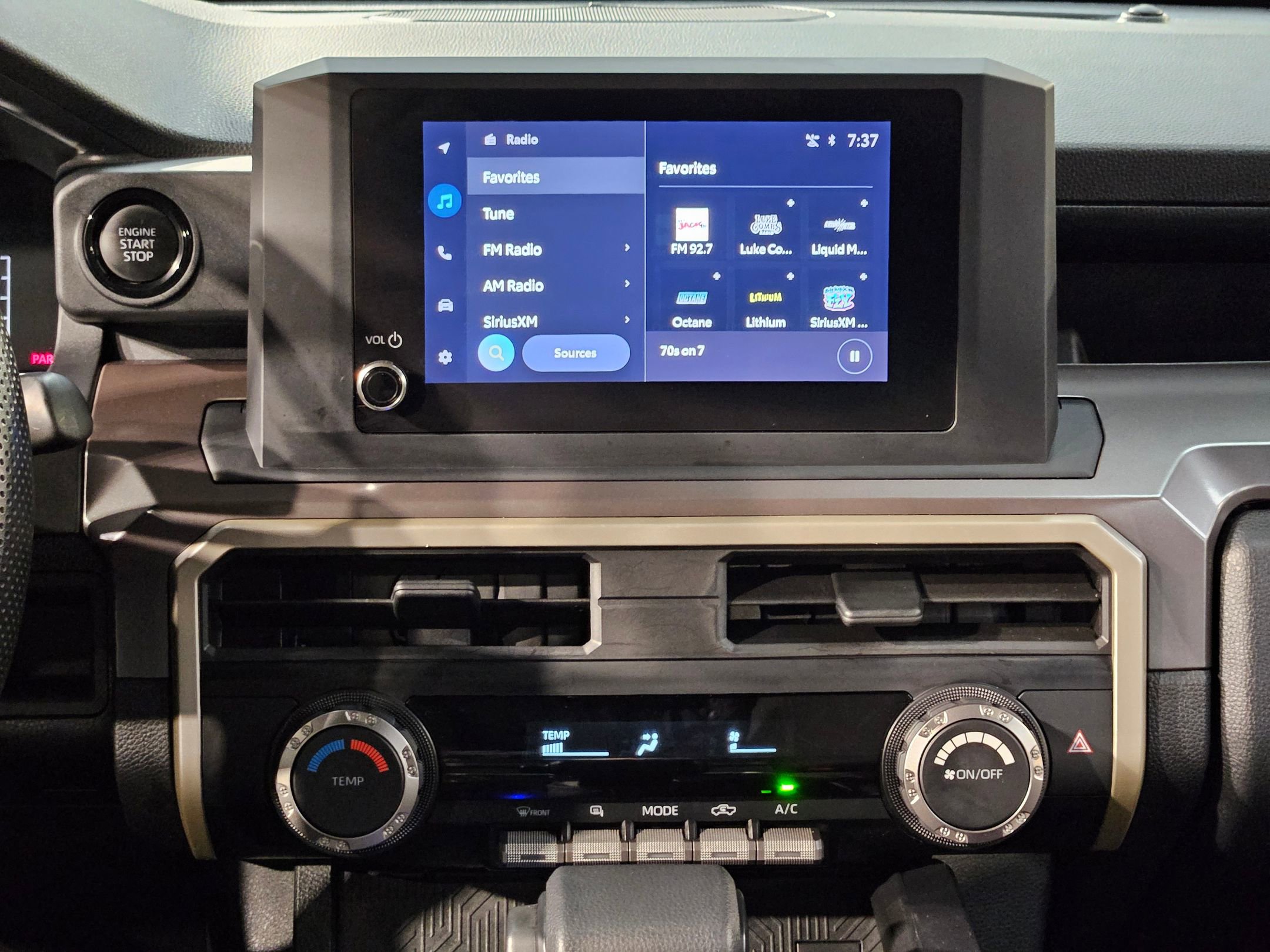 Certified 2025 Toyota Tacoma SR5 image 16