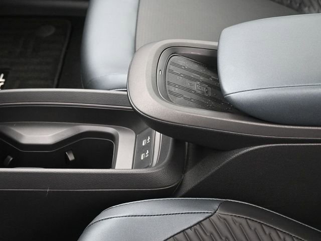 New 2026 Nissan Leaf Platinum+ w/ Cargo Package (Platinum+) image 18