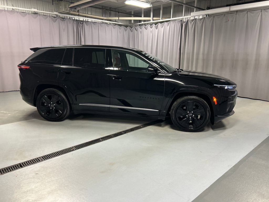 Used 2024 Jeep Wagoneer Launch Edition image 8