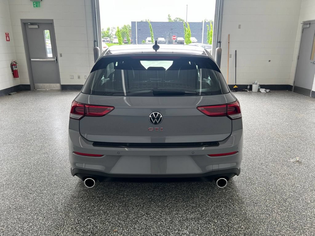New 2026 Volkswagen GTI SE FWD image 4