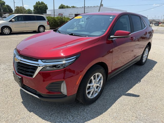 Used 2024 Chevrolet Equinox LT FWD image 1