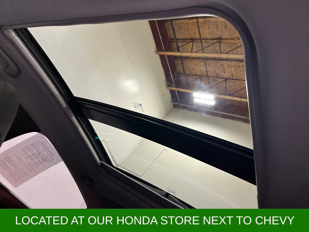 Used 2020 Chevrolet Malibu LT image 28