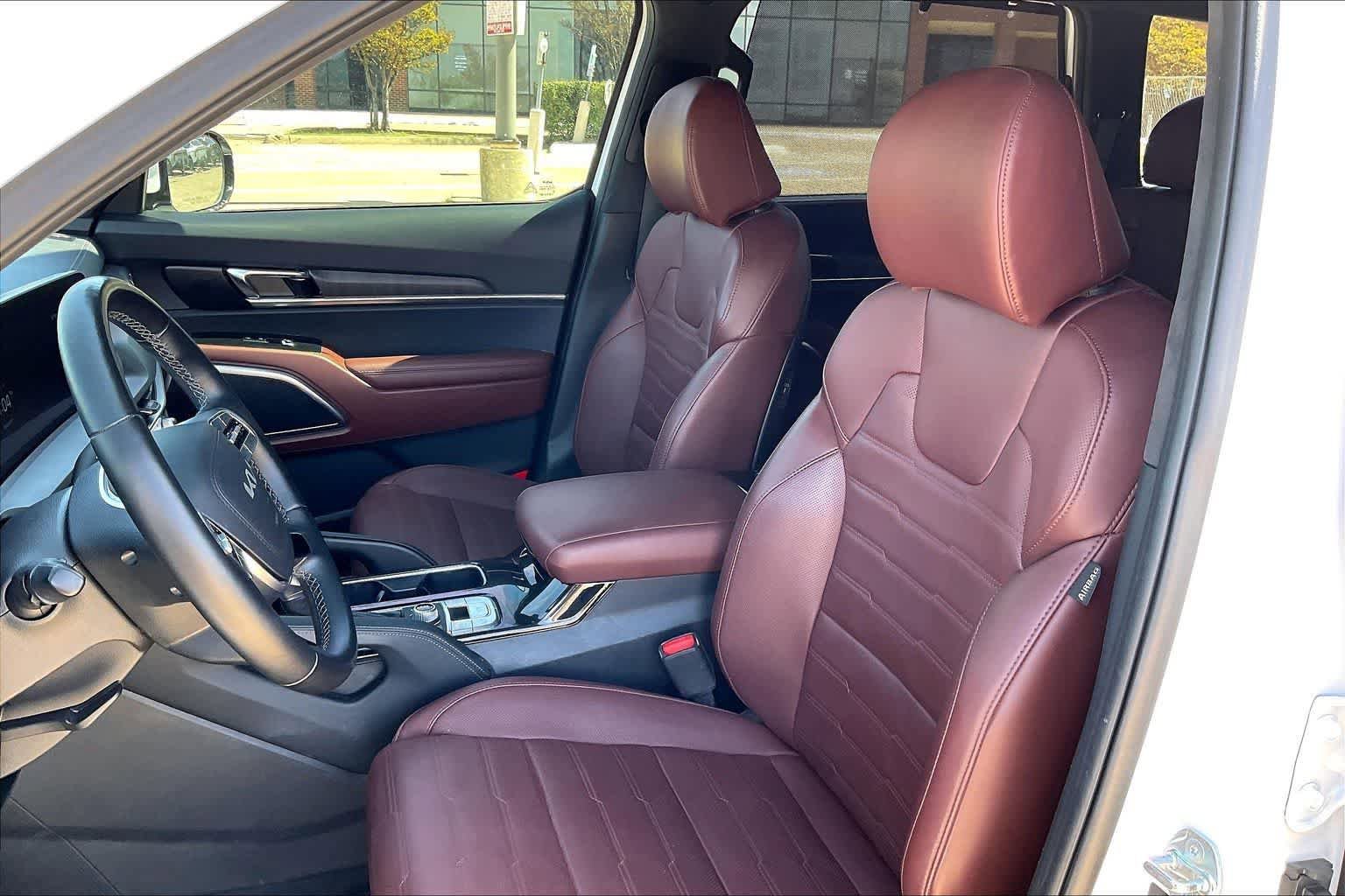 Used 2024 Kia Telluride SX Prestige image 11