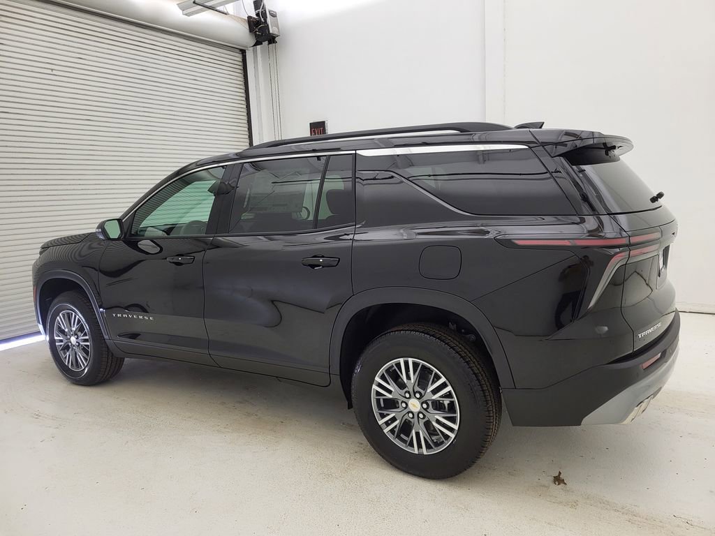 New 2026 Chevrolet Traverse LT w/ Driver Confidence Package image 17