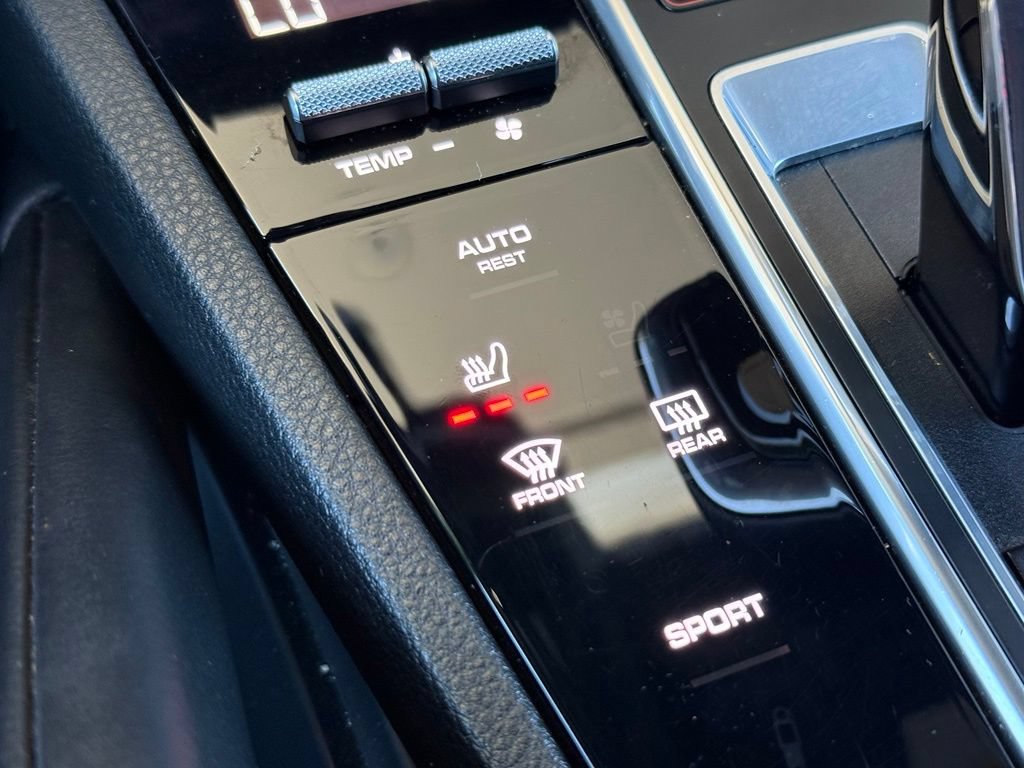 Used 2020 Porsche Cayenne AWD/4WD image 7