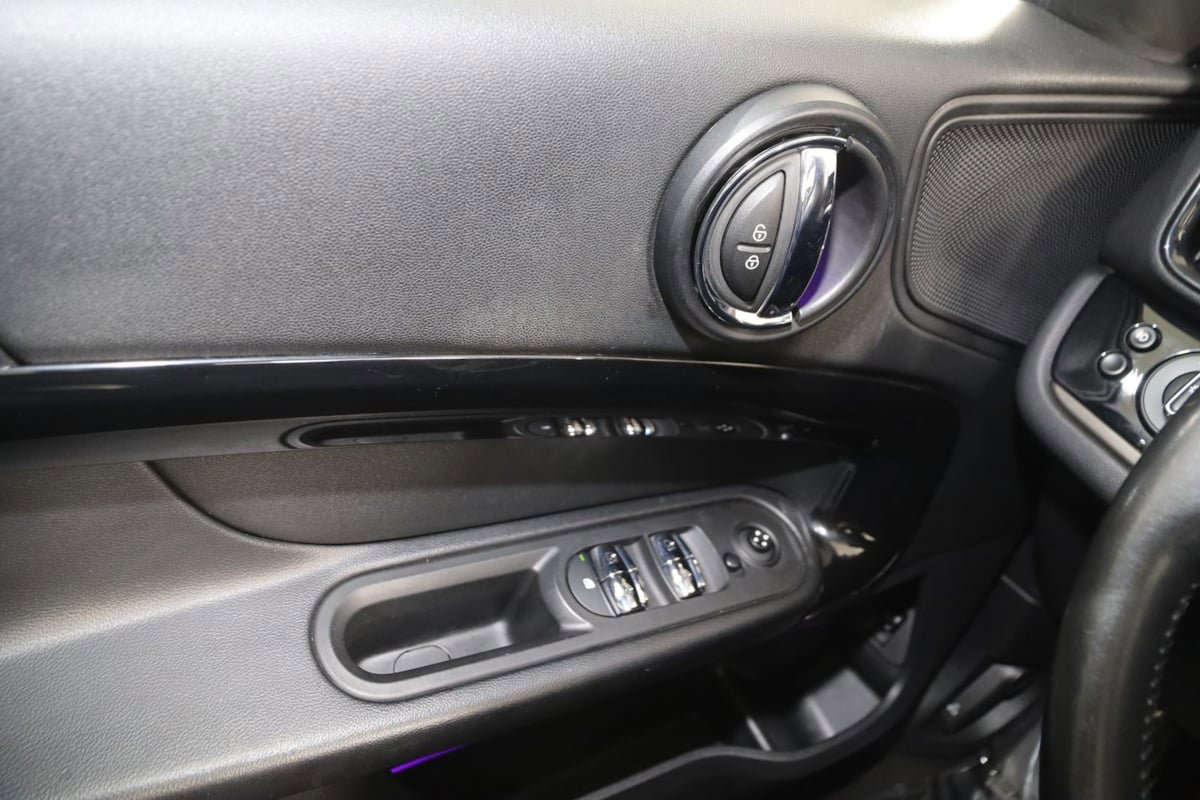 Used 2022 MINI Cooper Countryman FWD image 29