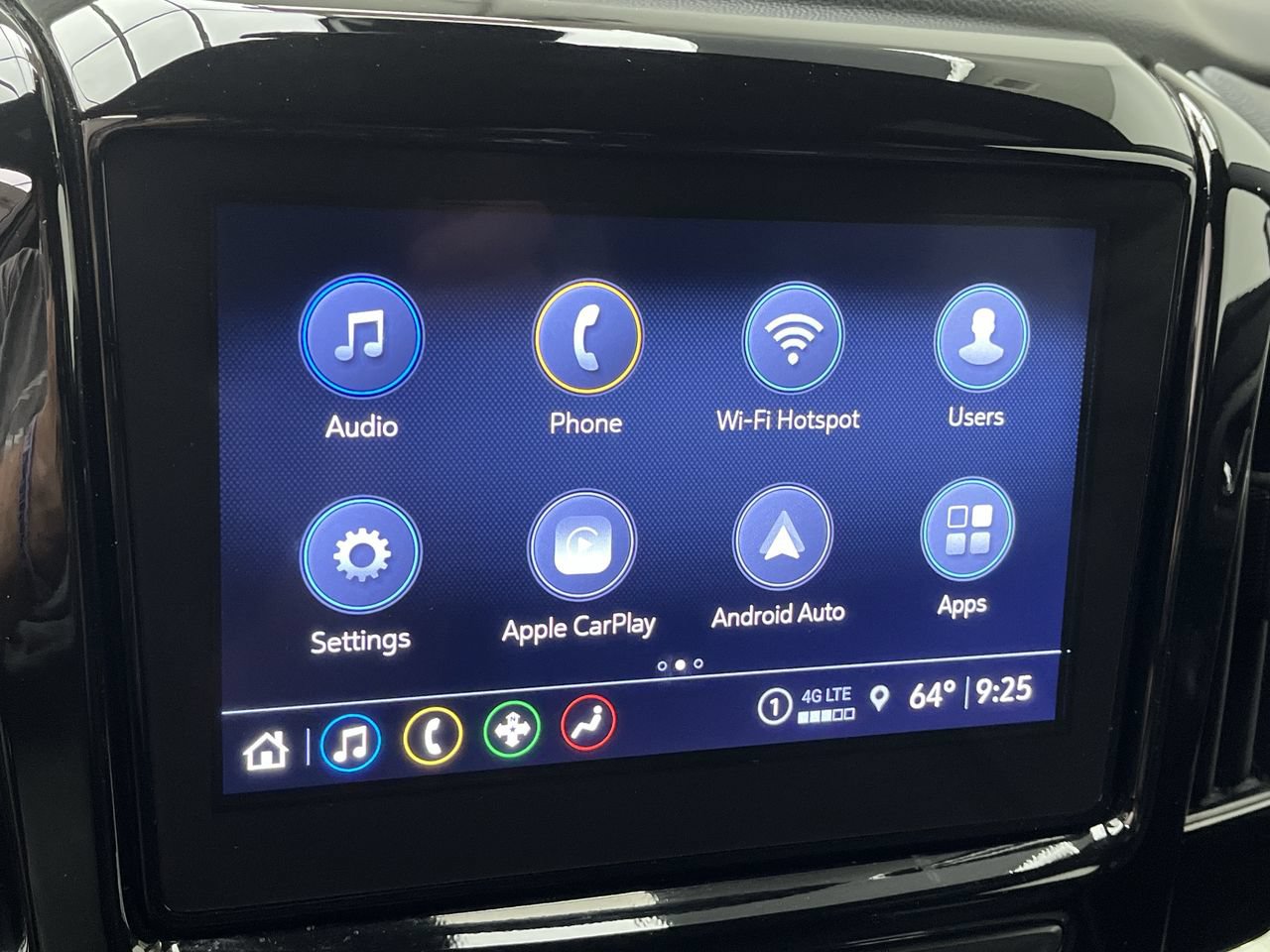 Certified 2023 Chevrolet Traverse LT w/ LPO, Floor Liner Package AWD/4WD image 20