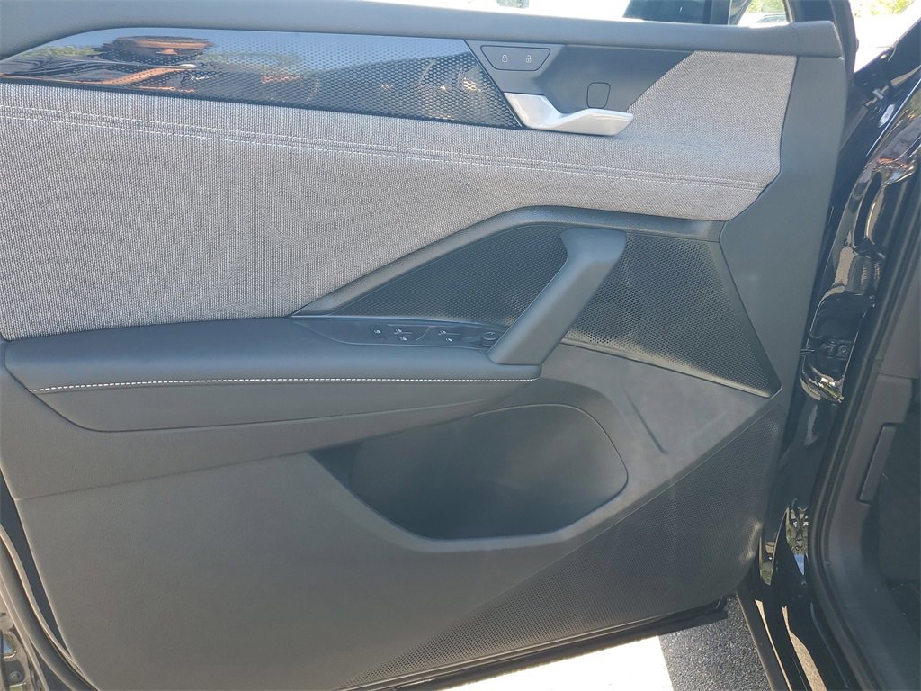 New 2026 Volkswagen Tiguan S image 17