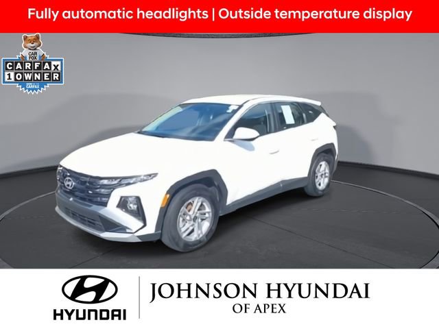 Certified 2025 Hyundai Tucson SE image 4