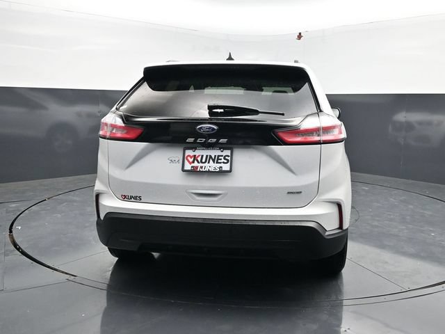 Used 2022 Ford Edge SE AWD/4WD image 7