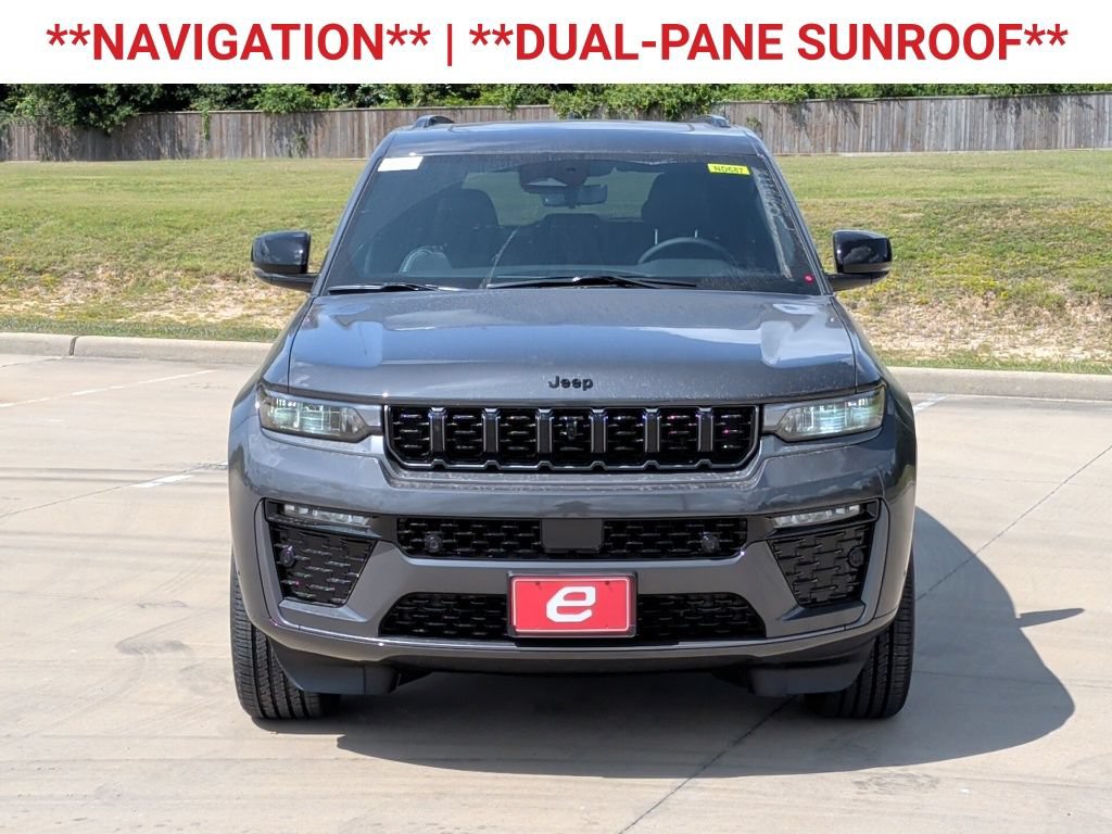 New 2026 Jeep Grand Cherokee Limited AWD/4WD image 2