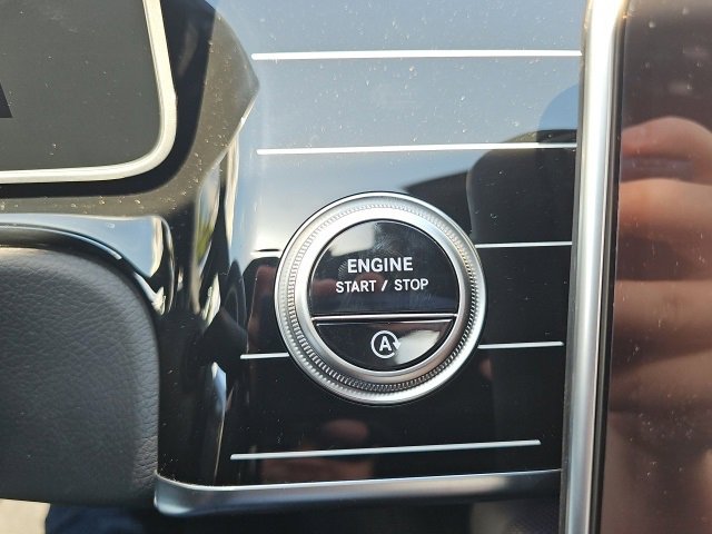 New 2025 Mercedes-Benz S 580 4MATIC Sedan image 23