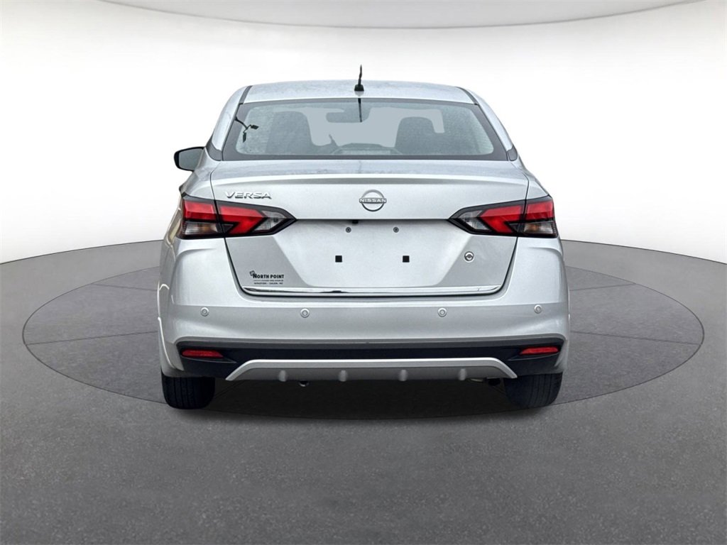 Used 2024 Nissan Versa S w/ Electronics Package image 4