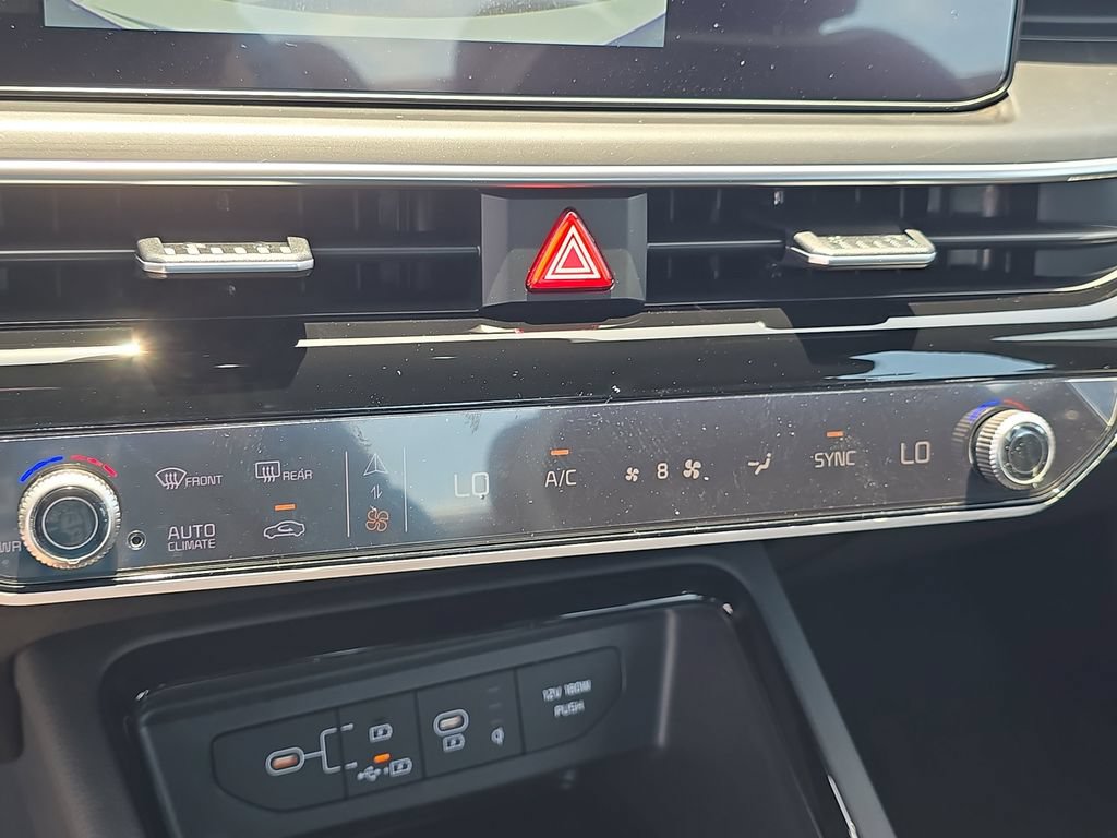 New 2026 Kia K5 GT-Line w/ GT-Line Premium Package FWD image 25
