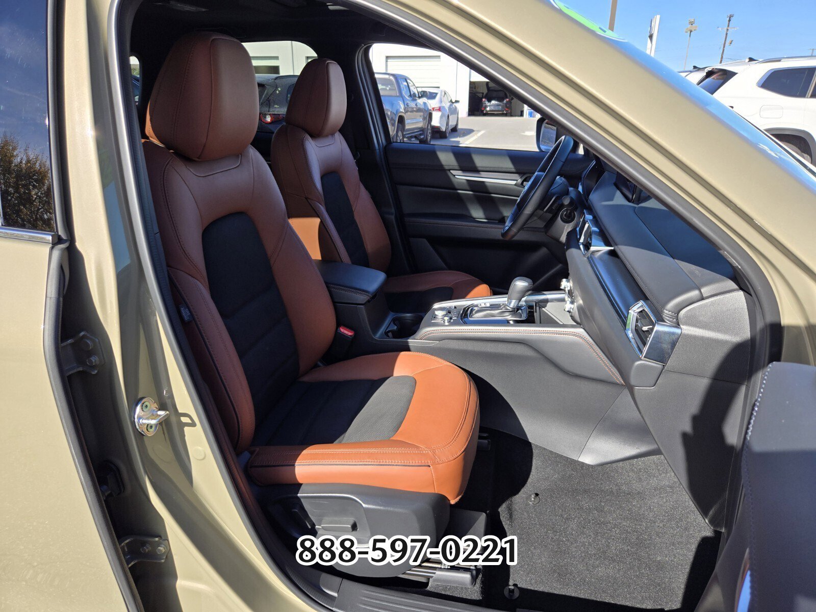 Used 2025 MAZDA CX-5 Carbon Edition image 20