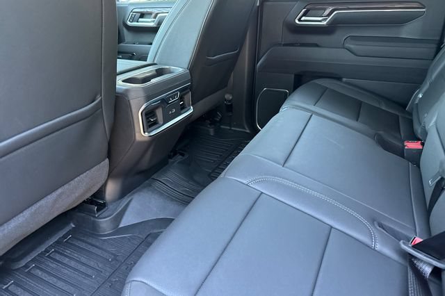 New 2026 GMC Sierra 1500 SLT w/ SLT Premium Plus Package AWD/4WD image 13