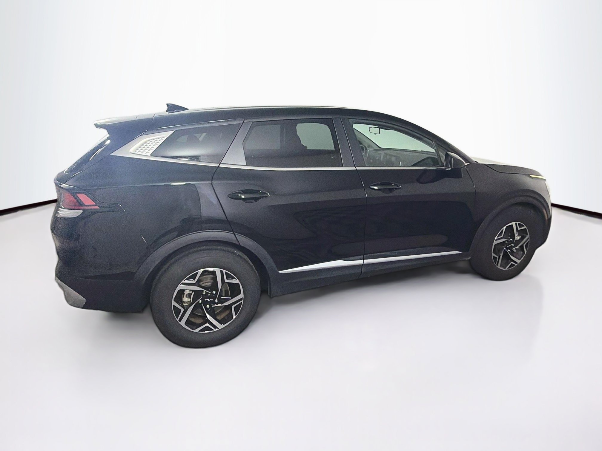 Used 2025 Kia Sportage LX FWD image 10