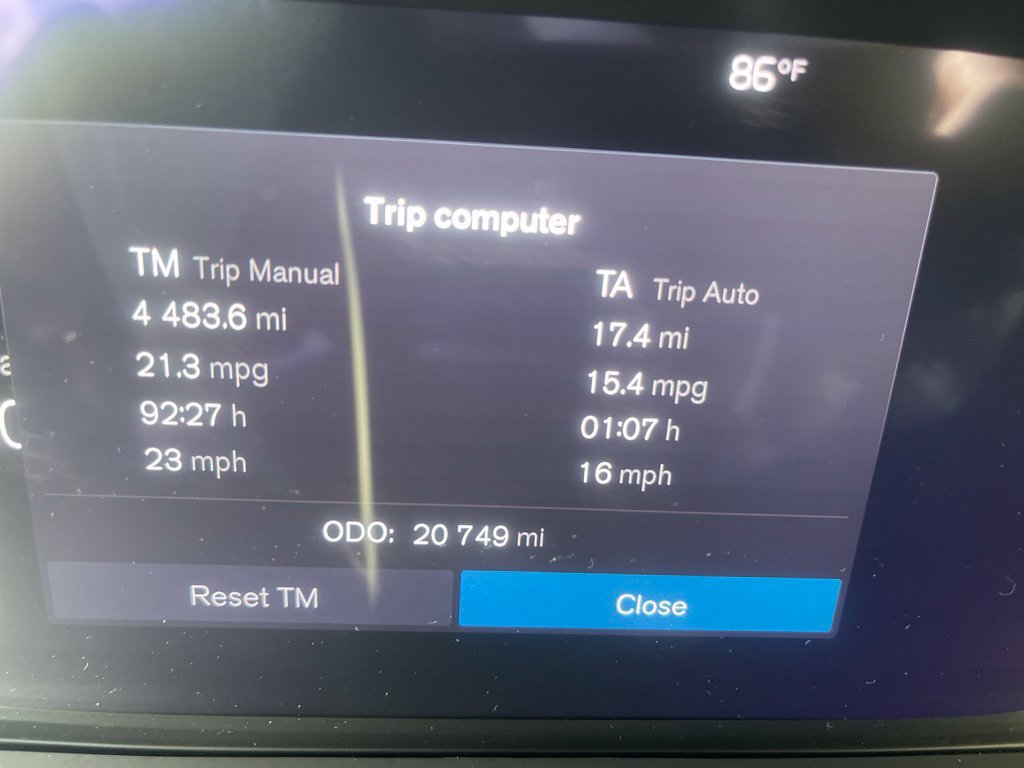Used 2024 Volvo XC60 B5 Plus w/ Climate Package AWD/4WD image 4