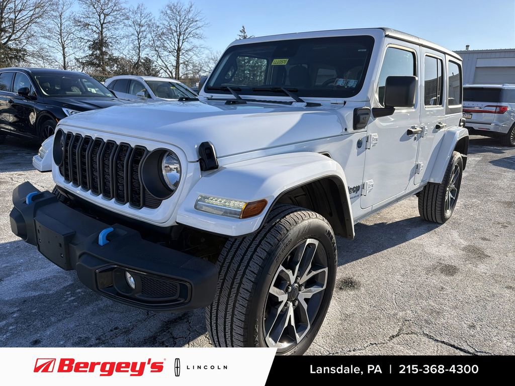 Used 2024 Jeep Wrangler Unlimited w/ Convenience Group AWD/4WD image 1