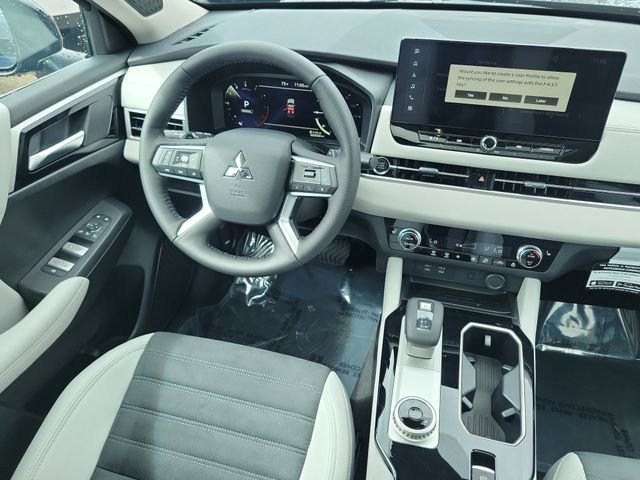 New 2026 Mitsubishi Outlander SE image 16