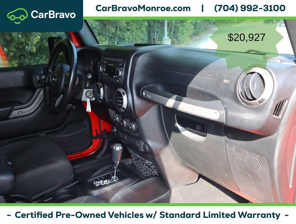 Used 2018 Jeep Wrangler Unlimited Sport w/ Connectivity Group AWD/4WD image 40