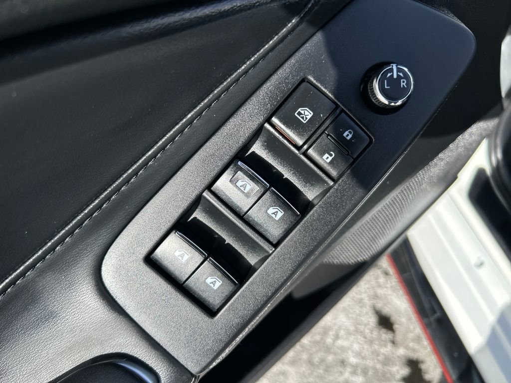 Used 2020 Toyota Avalon TRD image 19