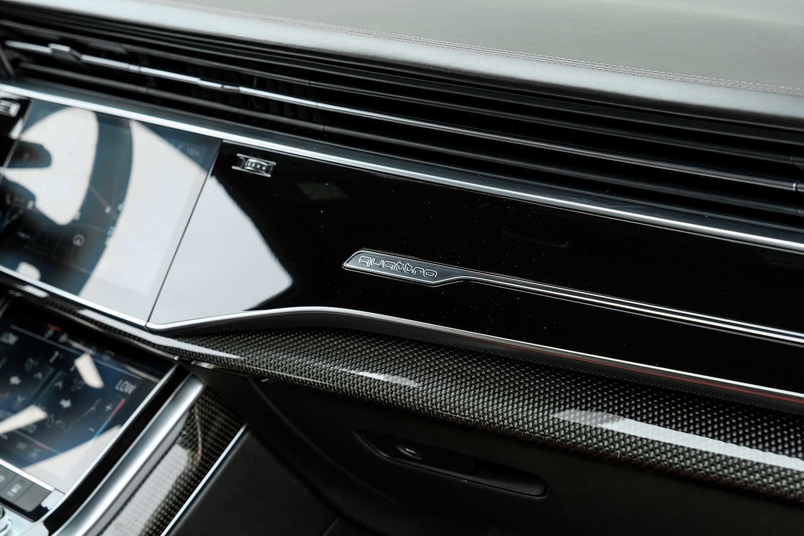 Used 2020 Audi SQ7 Premium Plus image 31