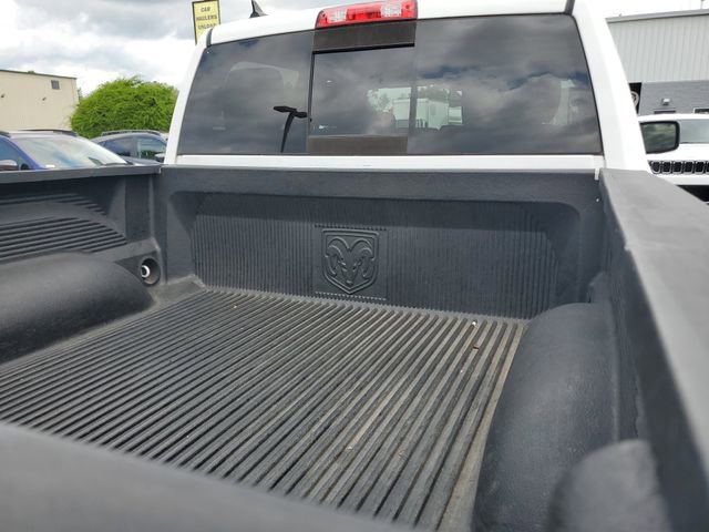 Used 2016 RAM 1500 Laramie w/ Convenience Group AWD/4WD image 14