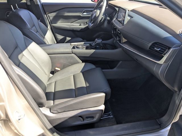 Used 2021 Nissan Rogue SL image 28