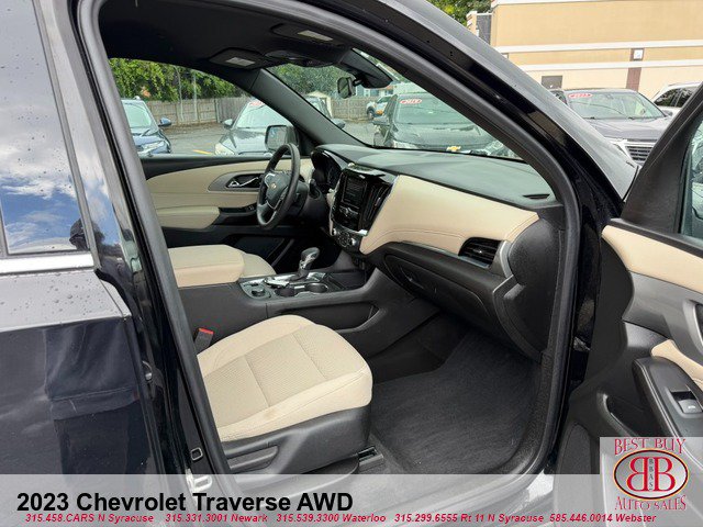 Used 2023 Chevrolet Traverse LS w/ LPO, Cargo Package AWD/4WD image 16