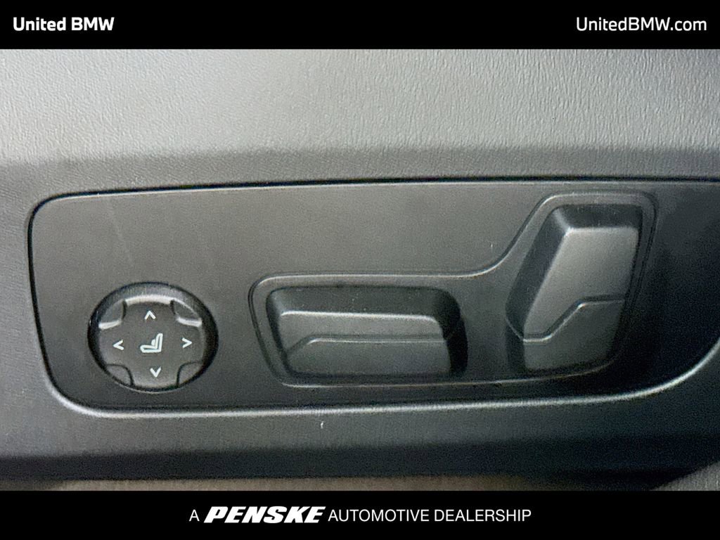 Used 2025 BMW M235i xDrive w/ Premium Package AWD/4WD image 4
