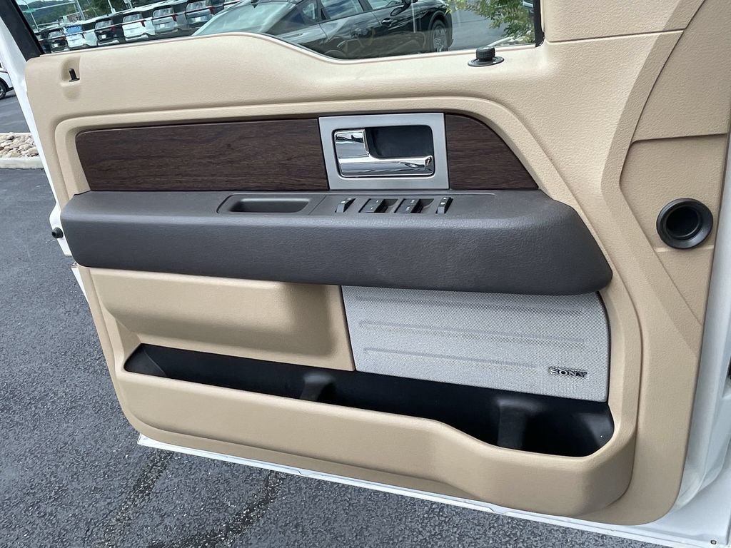 Used 2014 Ford F150 Lariat w/ Equipment Group 502A Luxury RWD image 22