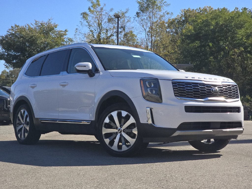 Used 2021 Kia Telluride EX w/ EX Premium Package AWD/4WD image 2