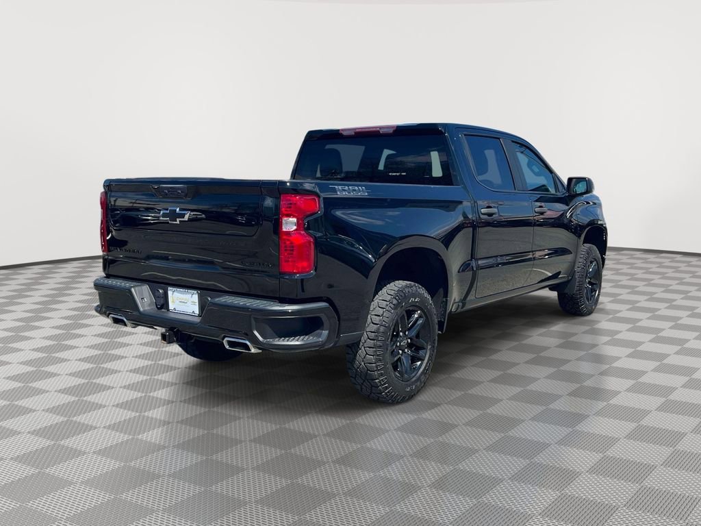 Used 2023 Chevrolet Silverado 1500 Custom Trail Boss w/ Midnight Edition image 5