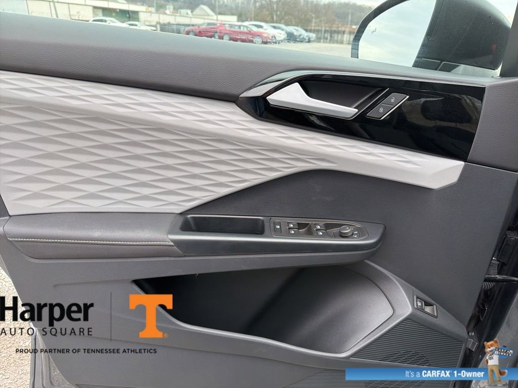 Used 2024 Volkswagen Taos S image 19