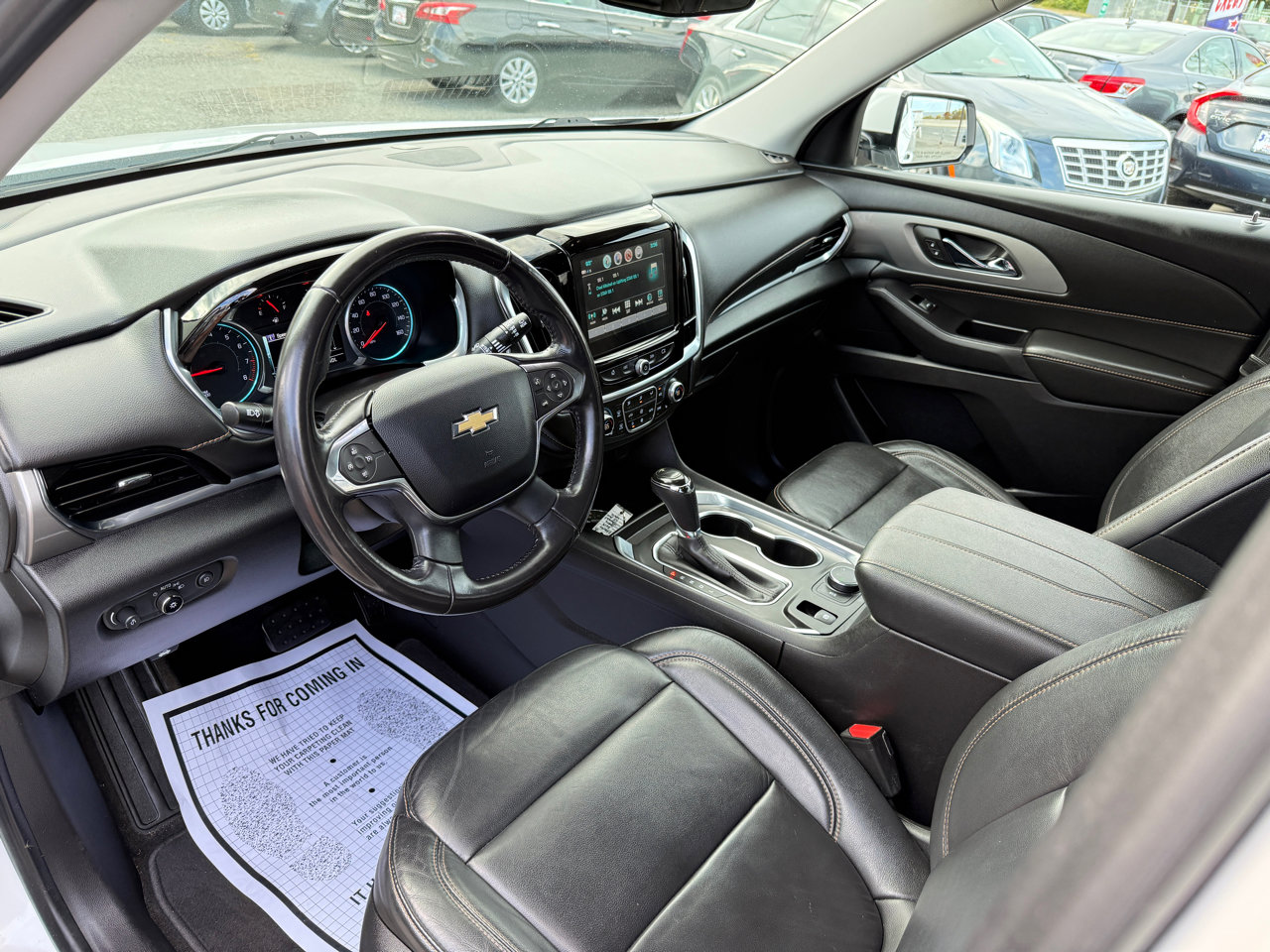Used 2019 Chevrolet Traverse LT image 11