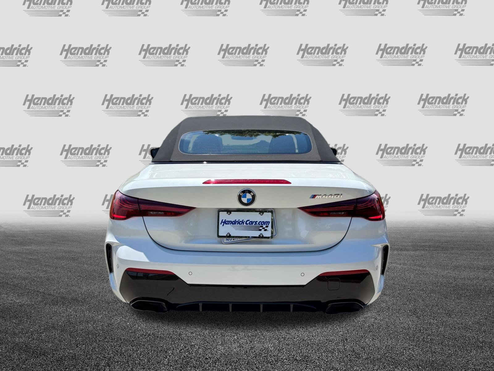 Certified 2026 BMW M440i Convertible RWD image 9