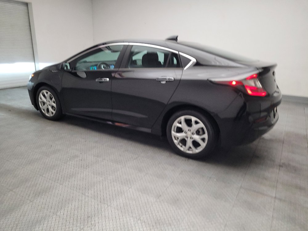 Used 2017 Chevrolet Volt Premier w/ Driver Confidence II Package FWD image 3