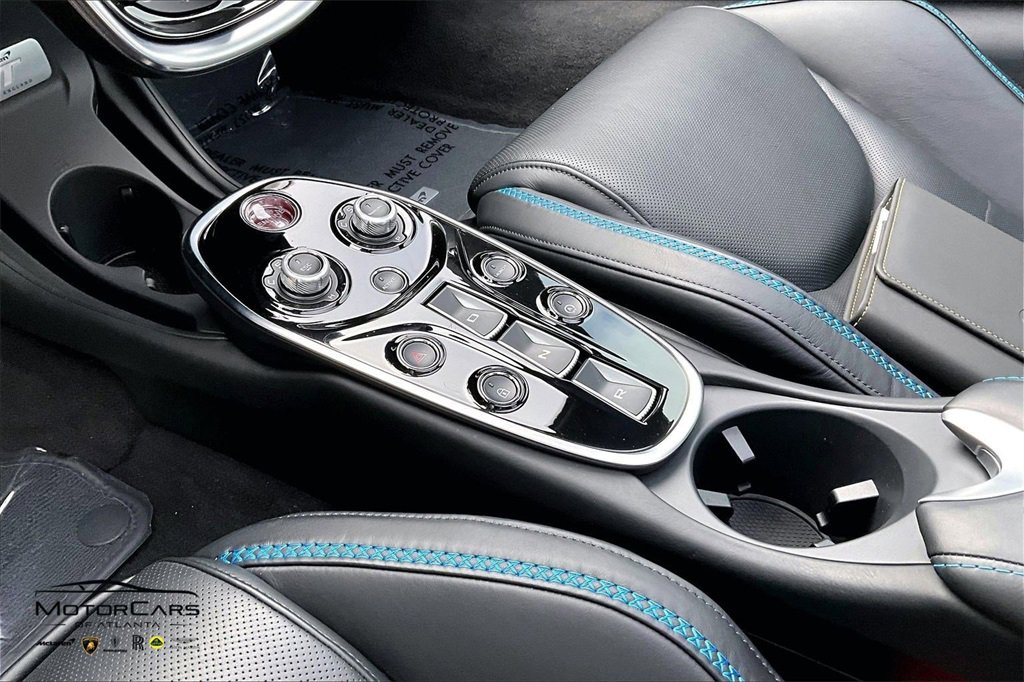 Used 2023 McLaren GT image 15