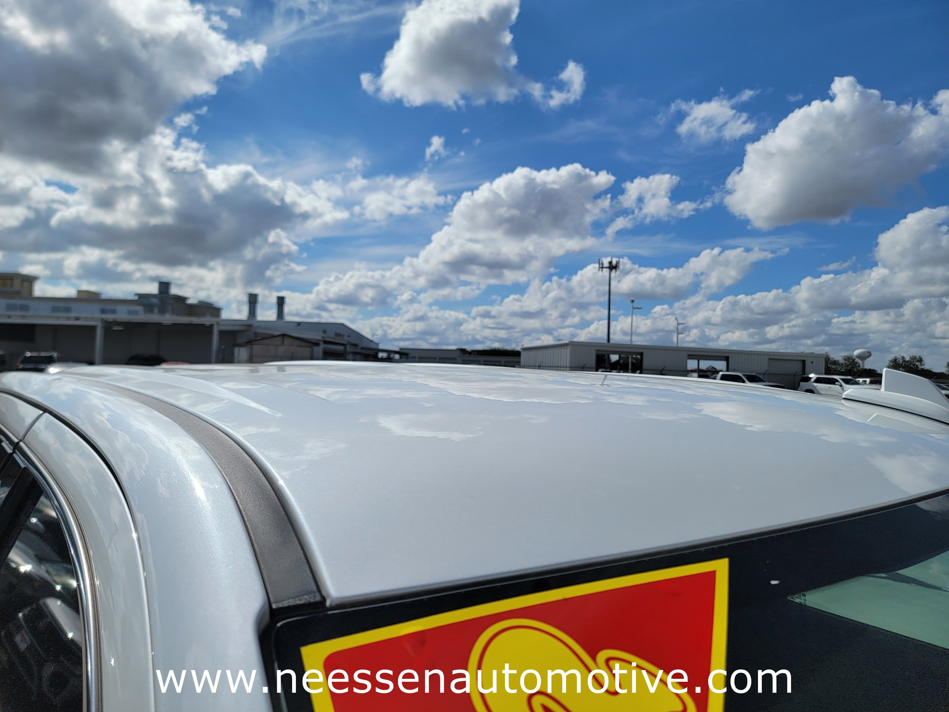 Used 2022 GMC Sierra 1500 SLT w/ SLT Convenience Package image 11