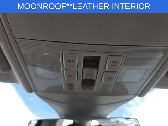 Used 2022 Volkswagen Jetta SEL FWD image 45