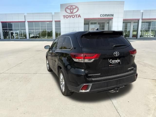 Used 2019 Toyota Highlander Limited w/ Protection Package #3 AWD/4WD image 11