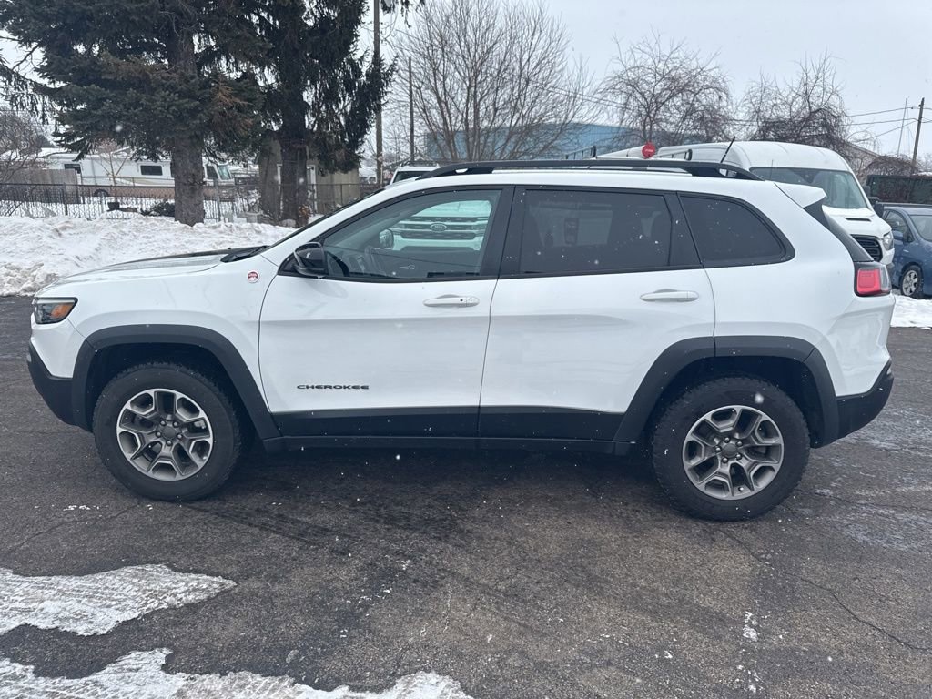 Used 2022 Jeep Cherokee Trailhawk w/ Premium Leather Package image 14