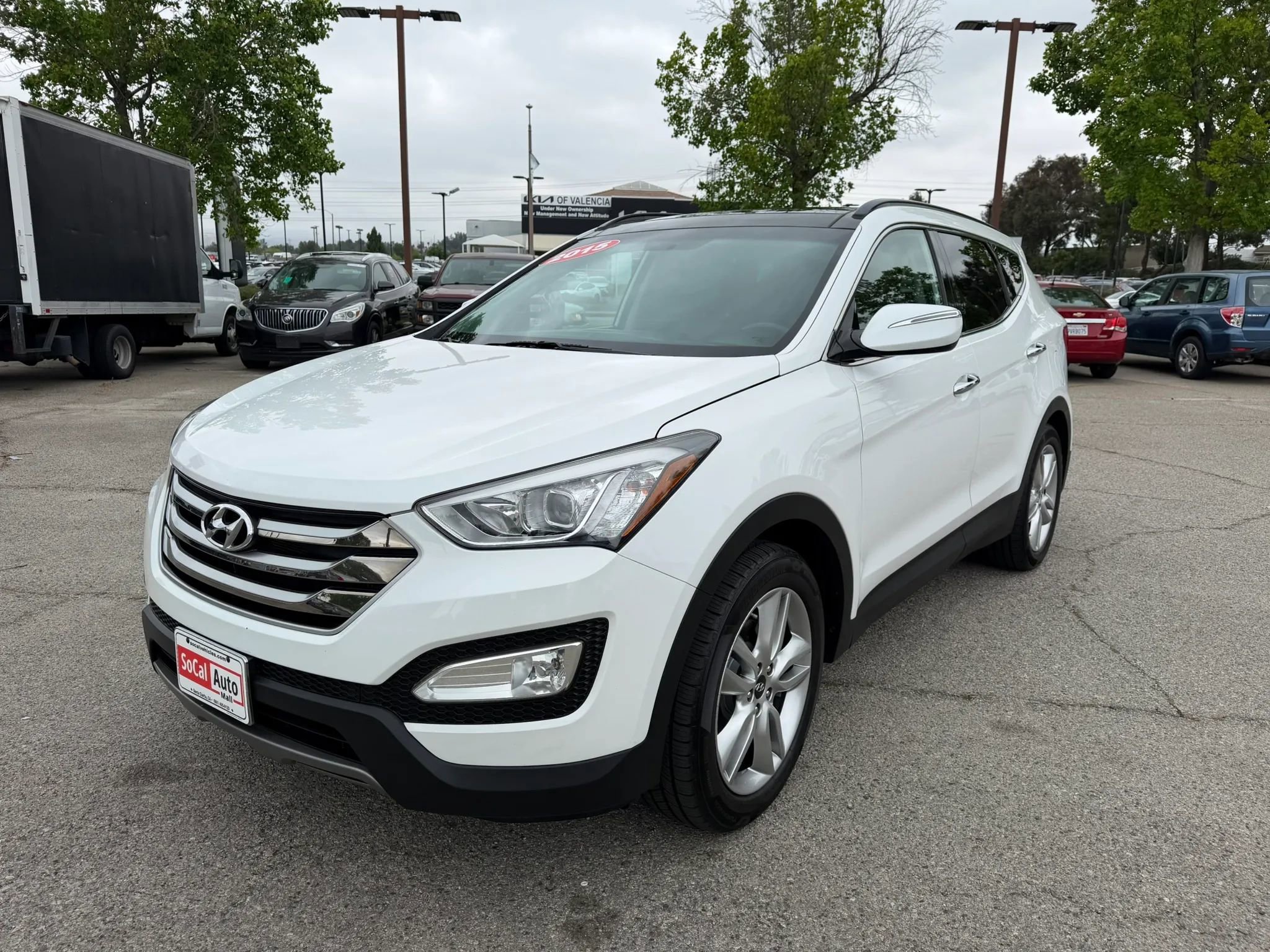 Used 2015 Hyundai Santa Fe Sport 2.0T w/ Option Group 05 FWD image 7