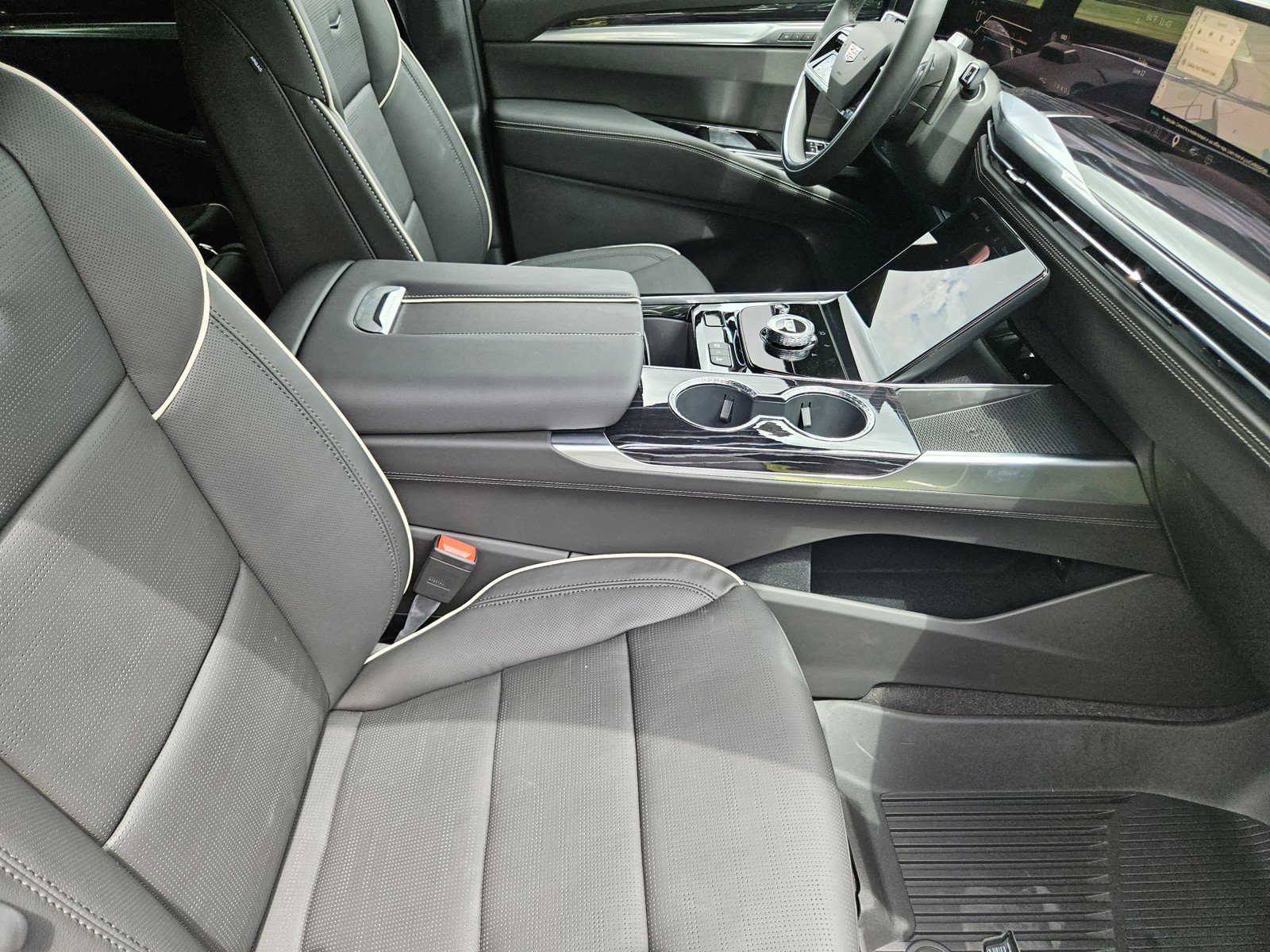 New 2026 Cadillac Escalade Sport w/ Touring Package AWD/4WD image 10
