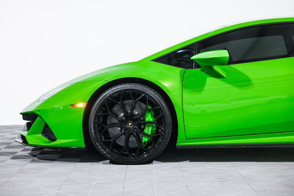 Used 2020 Lamborghini Huracan EVO AWD/4WD image 15