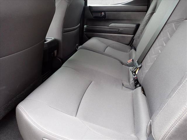 Certified 2025 Toyota Tacoma SR5 AWD/4WD image 9