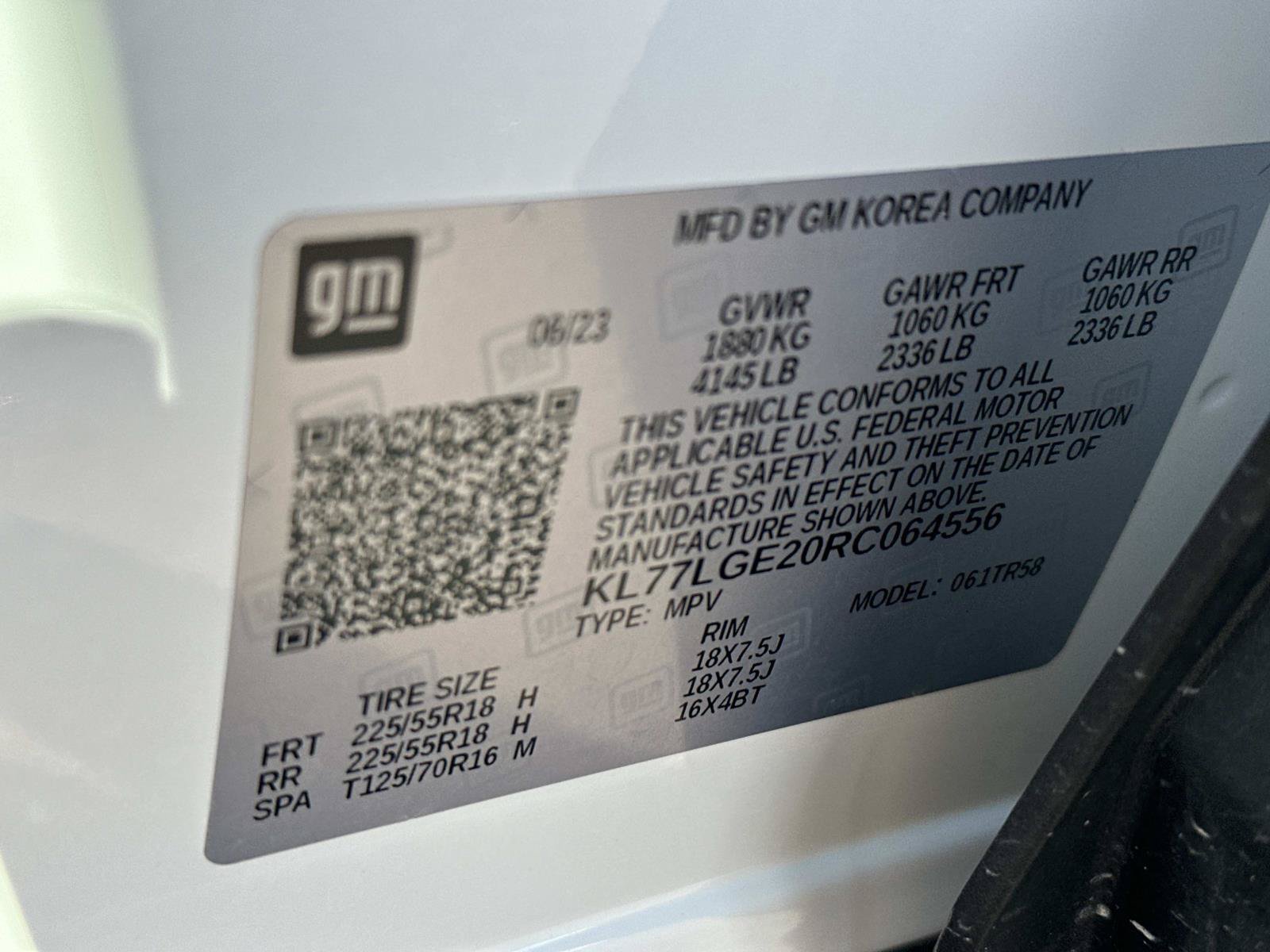 Certified 2024 Chevrolet Trax RS w/ Sunroof Package FWD image 17